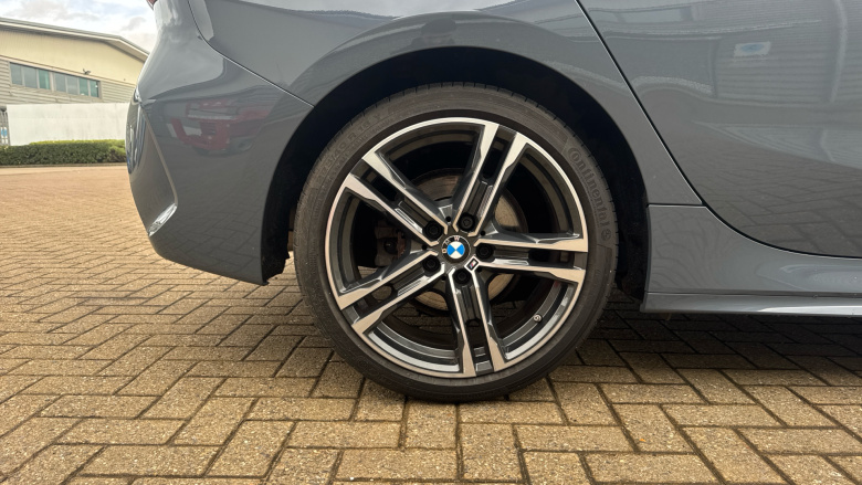 BMW 1 Series 118i [136] M Sport 5dr [Live Cockpit Professional] Petrol Hatchback